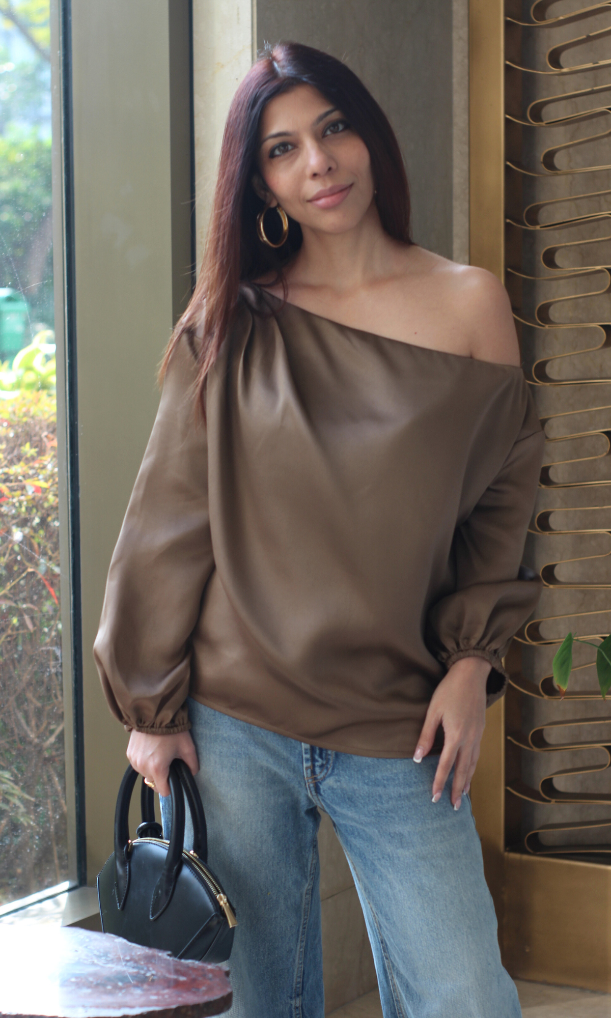 Coffee Balloon Sleeved One Shoulder Top