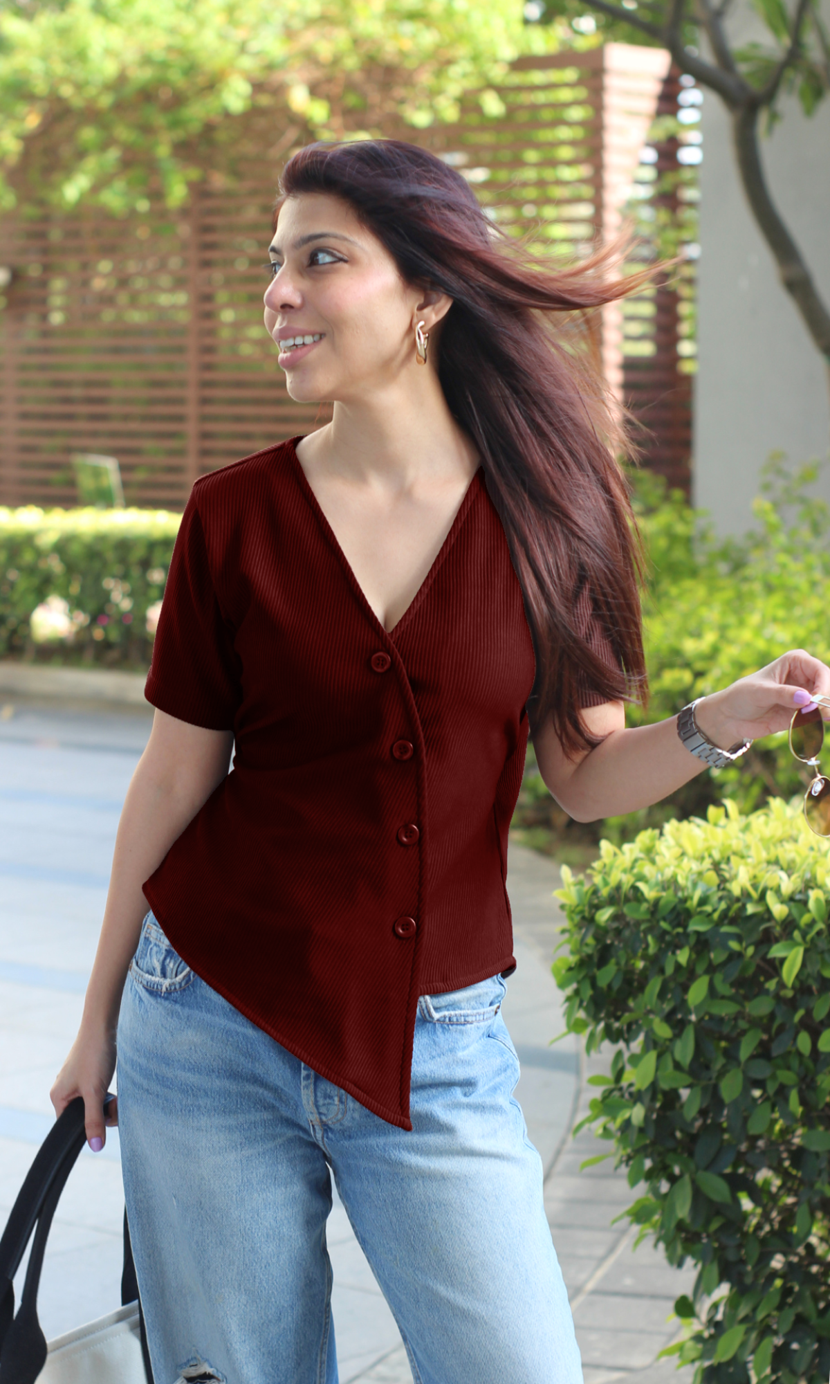 Wine Ribbed Side-Cut Sleeved Waist Coat