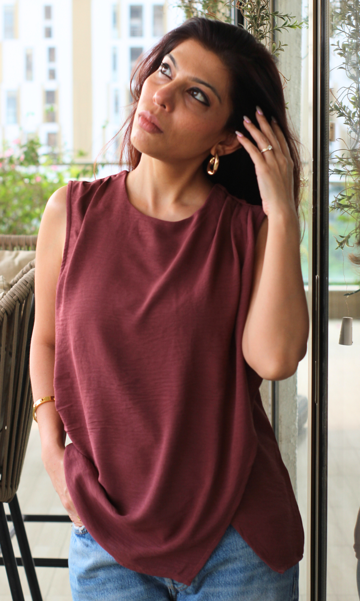 Rouge Side Cut Sleeveless Top