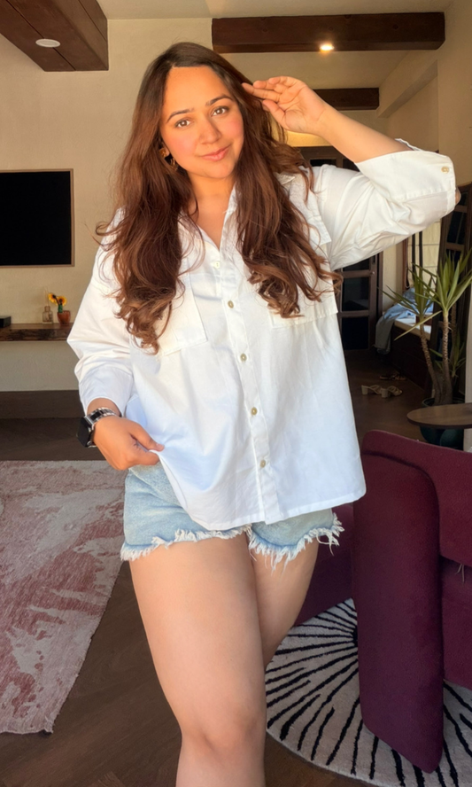 White Square Pockets Shirt