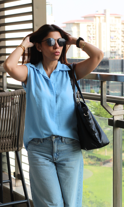 Sky Flowing Sleeveless Shirt