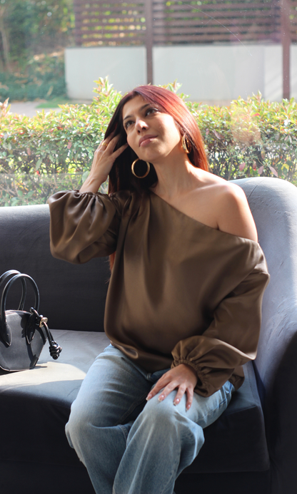 Coffee Balloon Sleeved One Shoulder Top