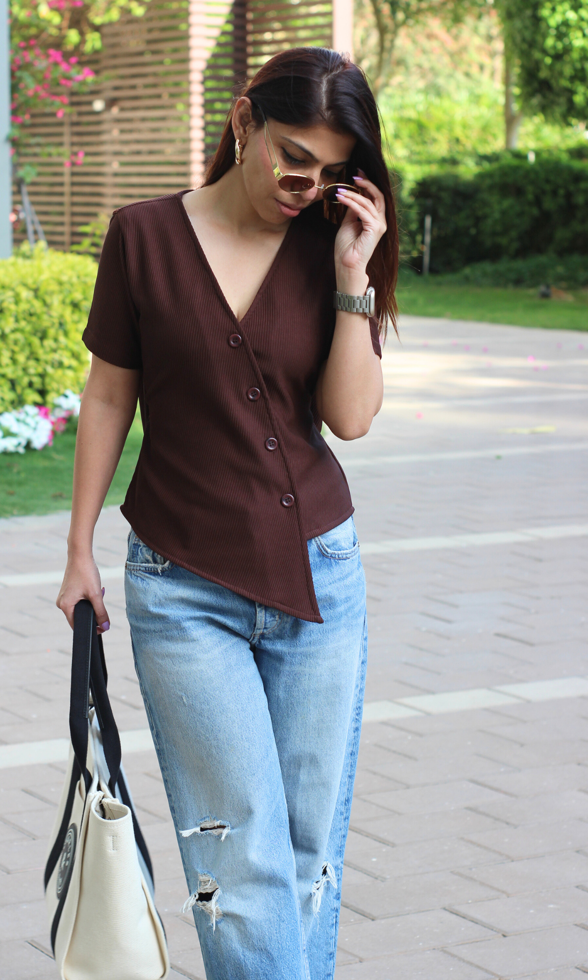 Umber Ribbed Side-Cut Sleeved Waist Coat