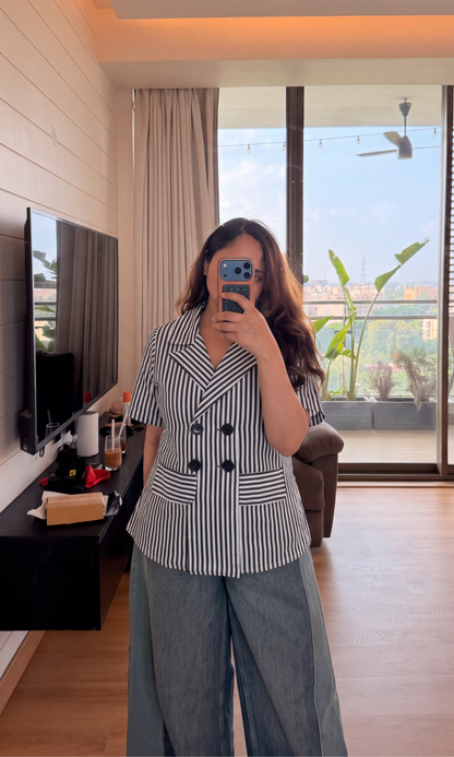 Monochrome Stripe Half-Sleeve Blazer