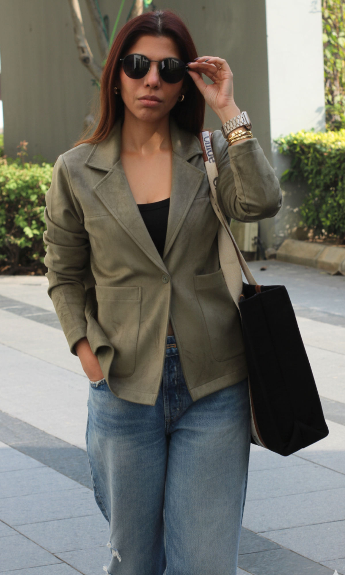 Women’s olive-grey suede jacket with collared neck, button-up front and big front pockets — made from 100% suede for casual or office wear.