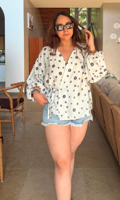Black Flower Embroidered Kimono