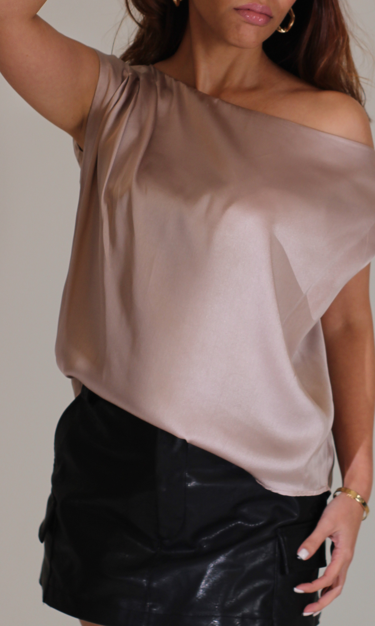 Greyish Mauve One-Shoulder Top